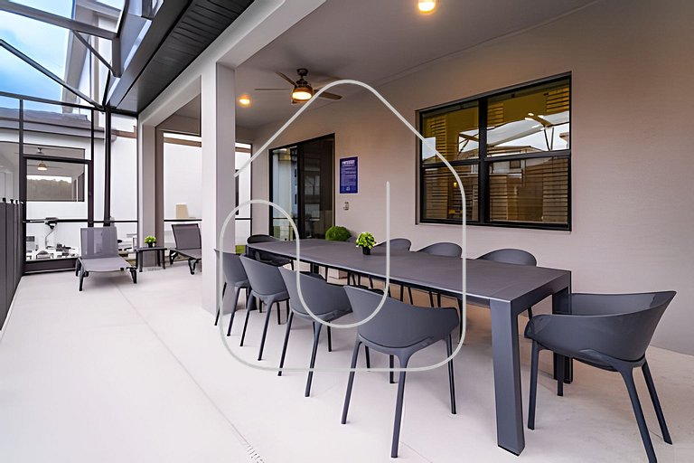 Luxury 6BR Villa | Prime Location, Pool & Cinema