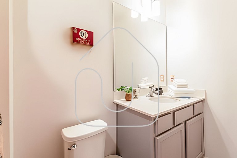 Luxury 6BR Villa | Prime Location, Pool & Cinema