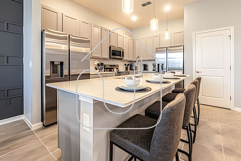 Luxury 6BR Villa | Prime Location, Pool & Cinema