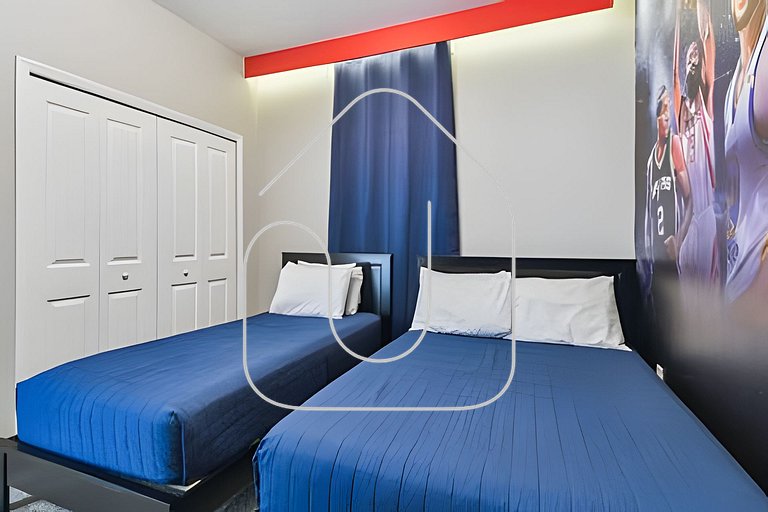 5BD/4B Storey Lake Brand new Luxury