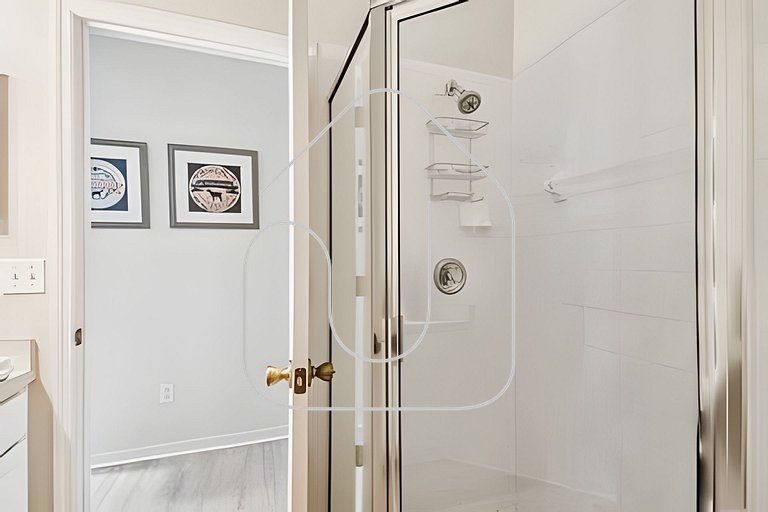 4BD/3BA Spacious& Elegant w/Pool