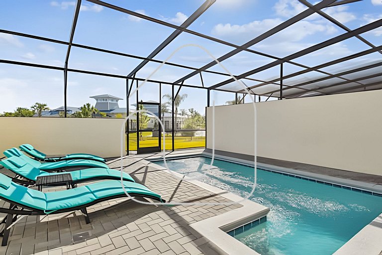 New 5BR Townhome | Windsor Island + Pool