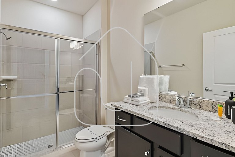 New 5BR Townhome | Windsor Island + Pool