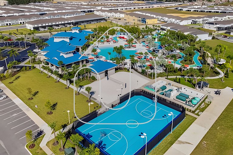 New 5BR Townhome | Windsor Island + Pool