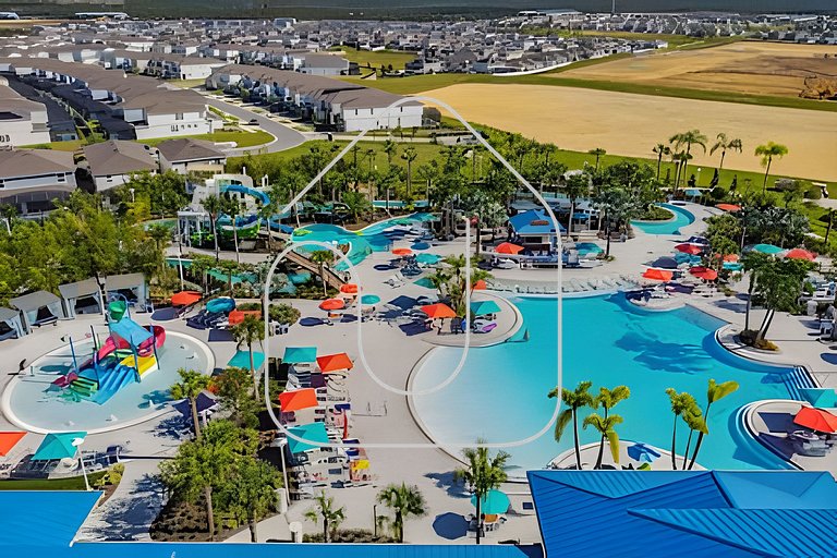 New 5BR Townhome | Windsor Island + Pool