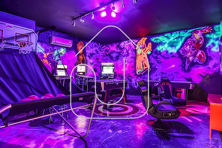 Casa 6Q Familiar c/ Game Room Marvel e Piscina