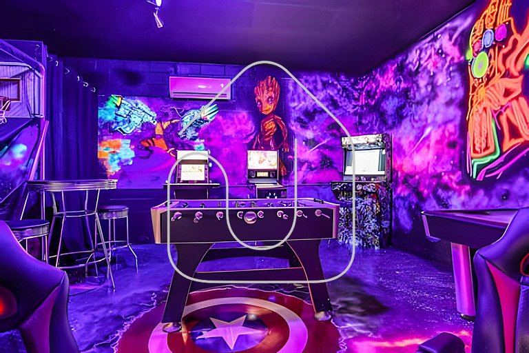 Casa 6Q Familiar c/ Game Room Marvel e Piscina