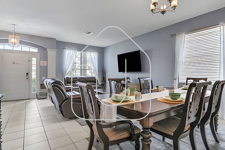 Family 6BR Villa w/ Marvel Game Room & Pool