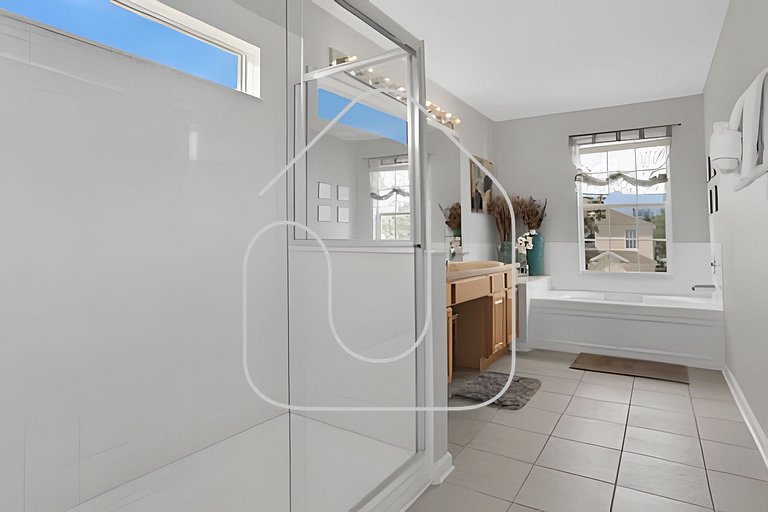 Family 6BR Villa w/ Marvel Game Room & Pool