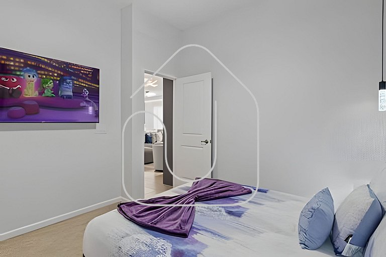 Luxurious 9BR Paradiso | Pool, Cinema & Game Room