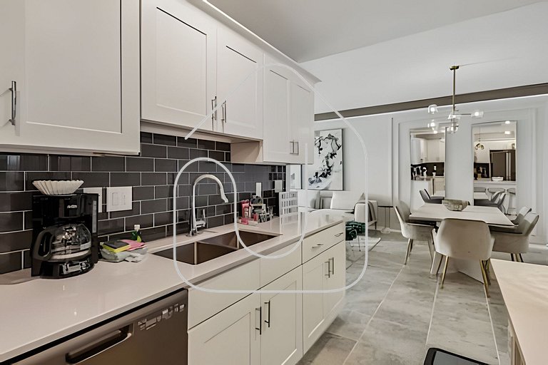 Luxury 3BR Condo | Storey Lake Resort