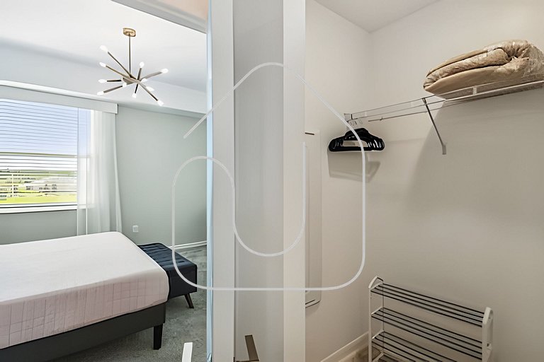 Luxury 3BR Condo | Storey Lake Resort