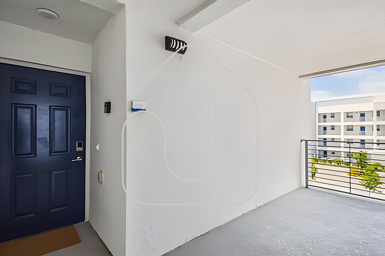 Luxury 3BR Condo | Storey Lake Resort