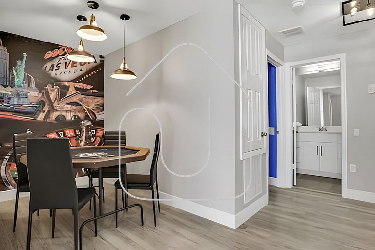 Luxo 5Q Windsor Hills c/ Piscina e Game Room