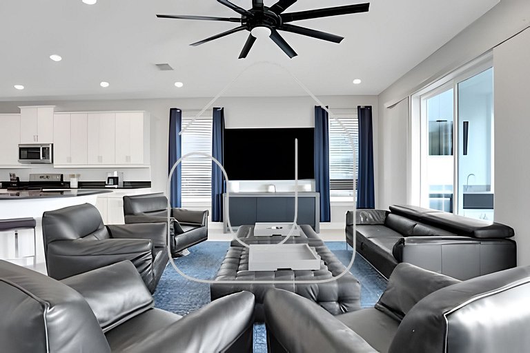 Reunion Luxury Villa w/ Lake View & Game Room