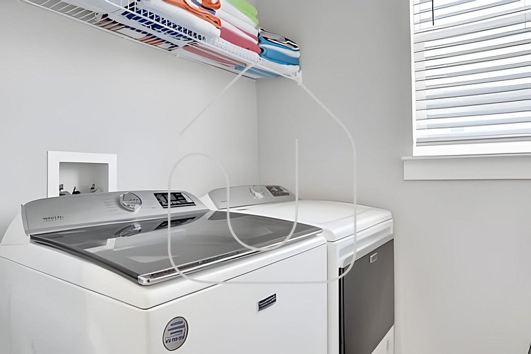 Reunion Luxury Villa w/ Lake View & Game Room