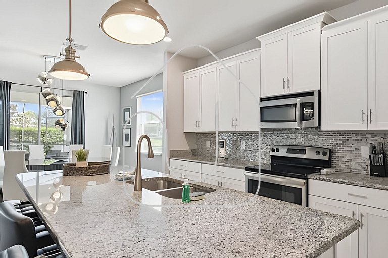 Storey Lake Luxury | 6BR Home + Pool