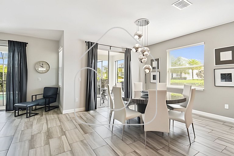 6BR Storey Lake Home, Private Pool