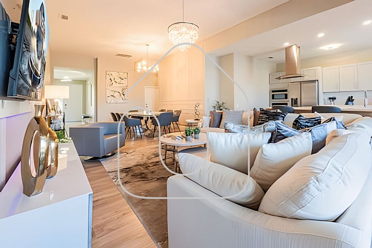 Windsor Hills 4BR Pool Home + Mario Game Room