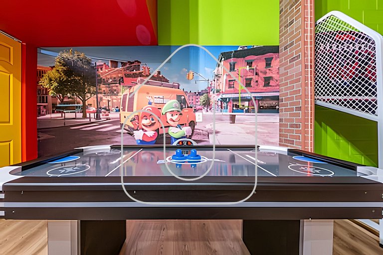 Windsor Hills 4Q c Piscina + Game Room Mario