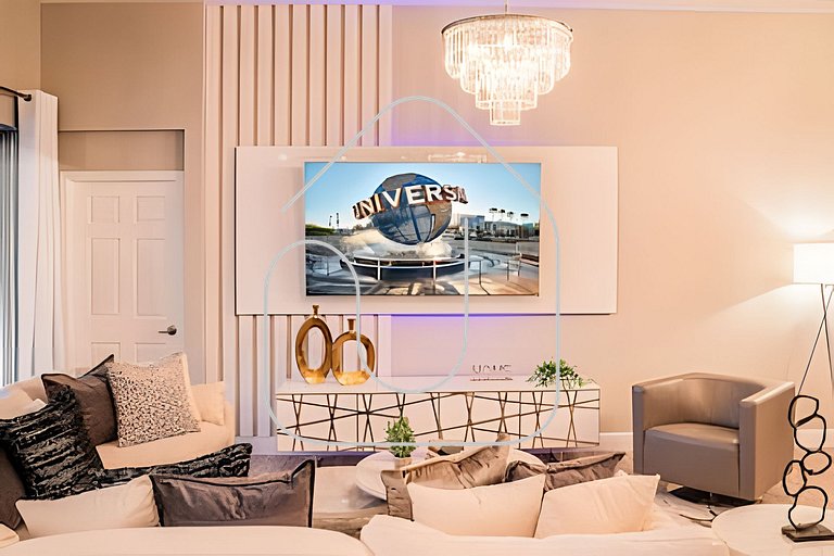 Windsor Hills 4BR Pool Home + Mario Game Room