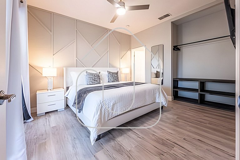 Windsor Hills 4BR Pool Home + Mario Game Room