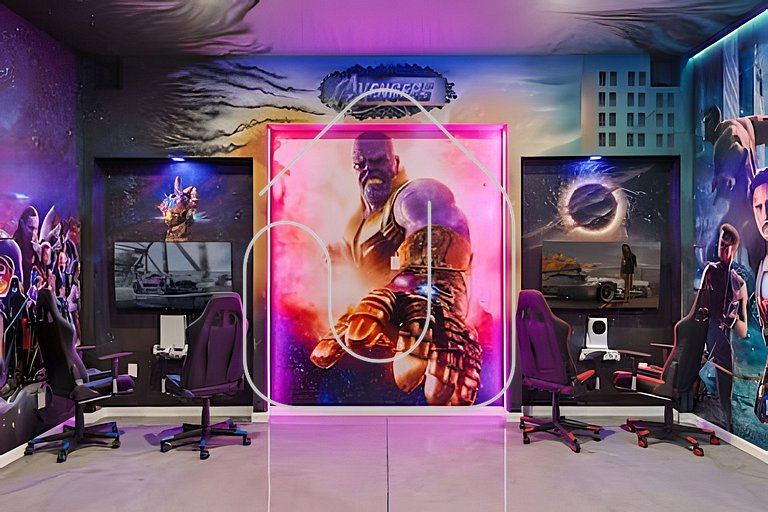 Casa 6Q Luxo c/ Piscina, Game Room e Cinema