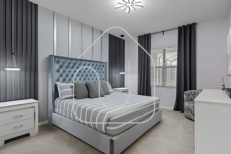 Paradiso Grande Luxury w/ Cinema, Games & Pool