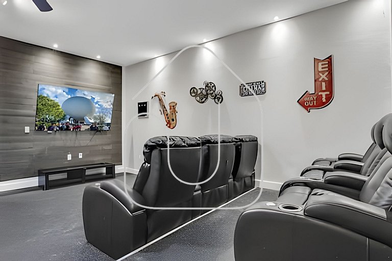 Windsor Hills 6BR Retreat, Pool & Game Room