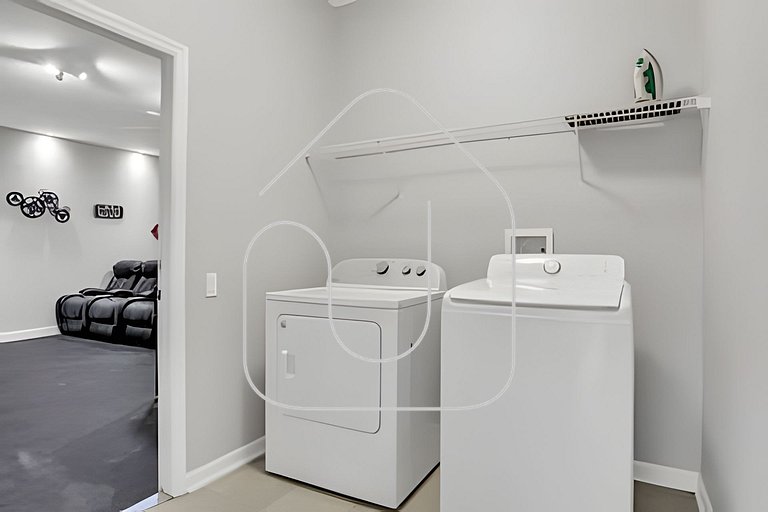 Windsor Hills 6BR Retreat, Pool & Game Room