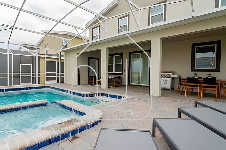 Luxury 6BD/5.5BA Brand new home Game Room