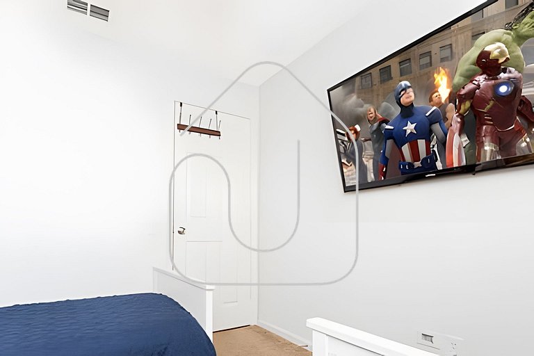 Disney 4BR Home + Pool & Themed Bedrooms