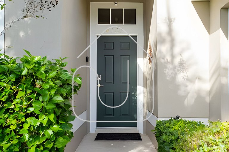 Disney 4BR Home + Pool & Themed Bedrooms