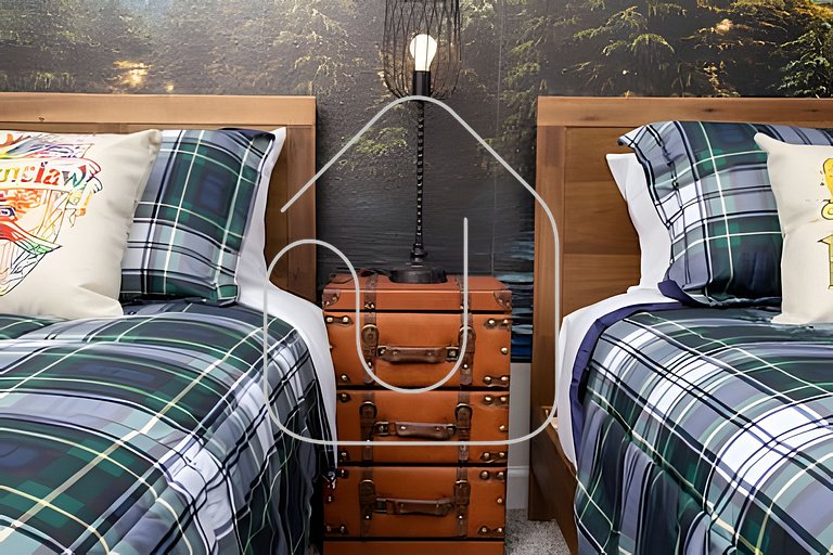 Champions Gate 6BR Luxury Home + Resort