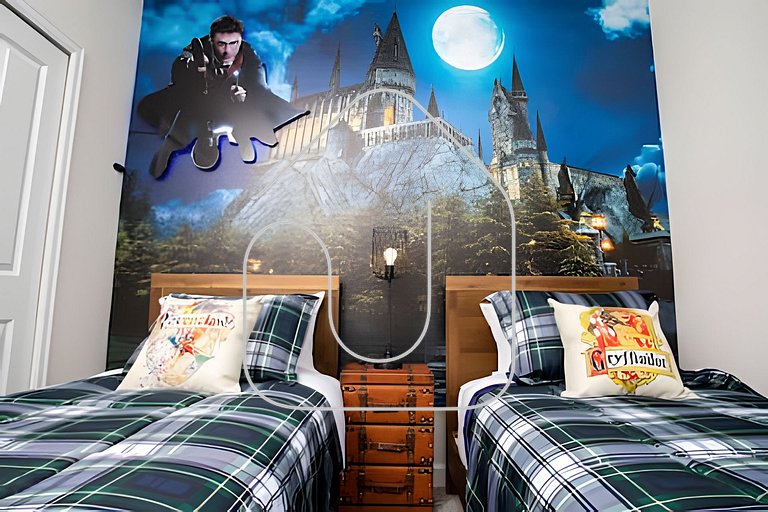 Champions Gate 6BR Luxury Home + Resort