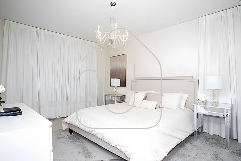 Champions Gate 6BR Luxury Home + Resort