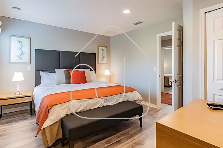 3BD/2.5BA Private Jacuzzi ✰ King Bed