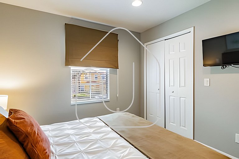 3BD/2.5BA Private Jacuzzi ✰ King Bed