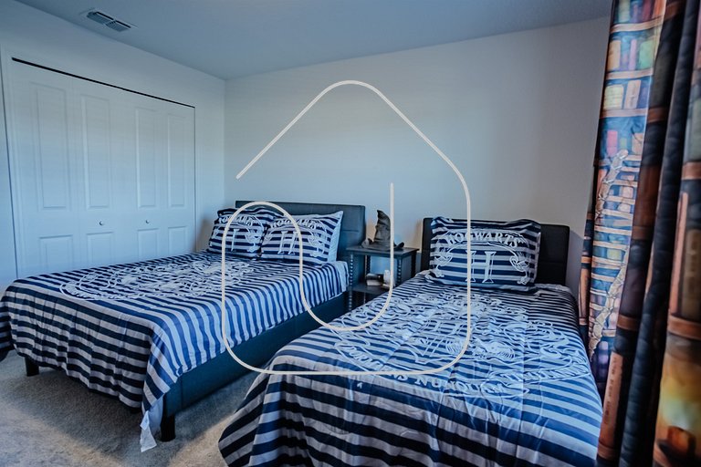 Townhouse c/Piscina Priv. Perto da Disney