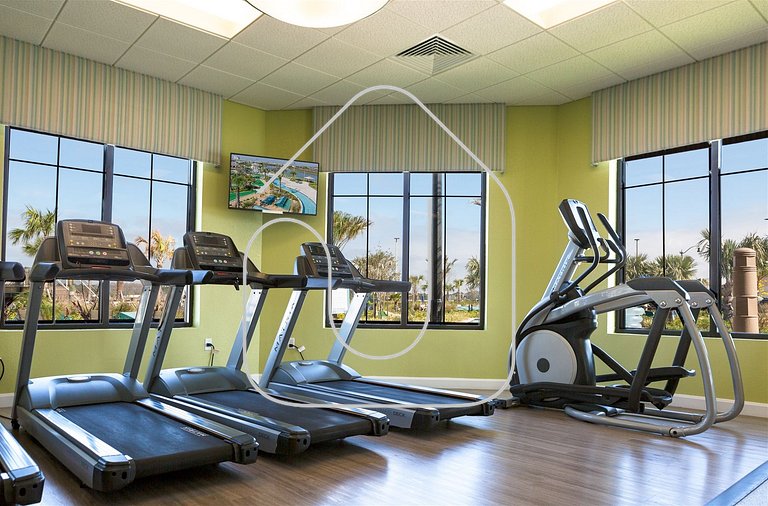 Luxury Townhouse w/Priv. Pool Near Disney