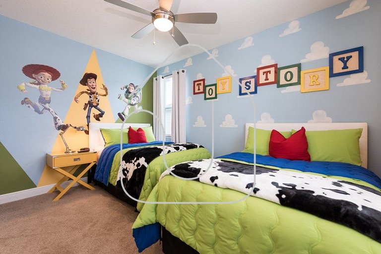 Casa 9Q c/ Piscina e Game Room — Perto da Disney