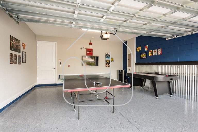 Luxurious 9BD Villa w/Game Room + Themed Rooms