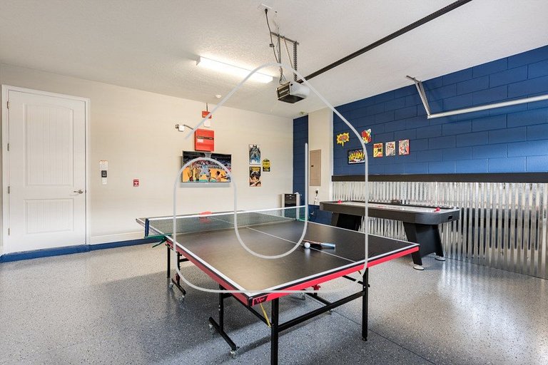 Luxurious 9BD Villa w/Game Room + Themed Rooms