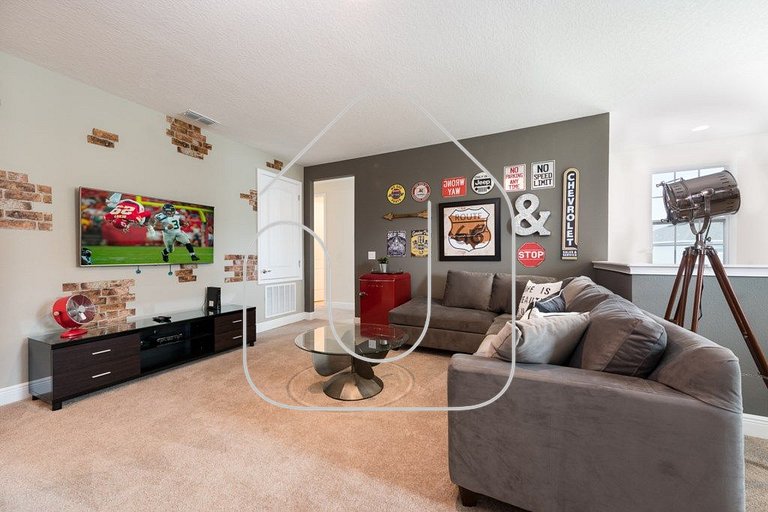 Casa 9Q c/ Piscina e Game Room — Perto da Disney