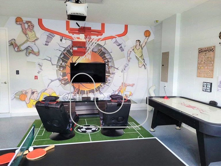 Casa 9Q c/ Piscina e Game Room — Perto da Disney