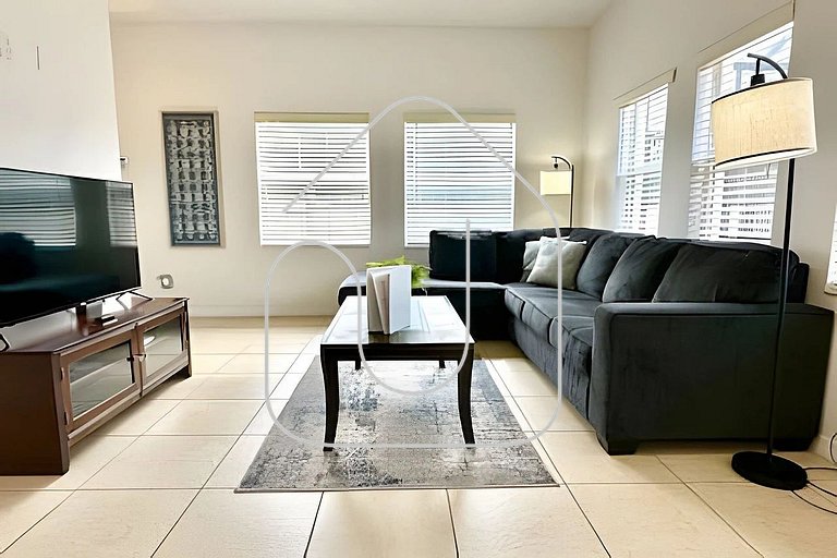 Cozy 4BD/3BA Bella Vida Private Pool