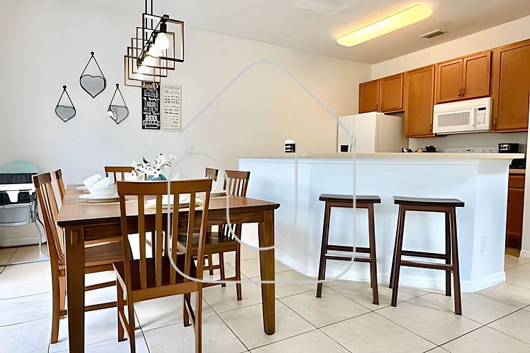 Cozy 4BD/3BA Bella Vida Private Pool