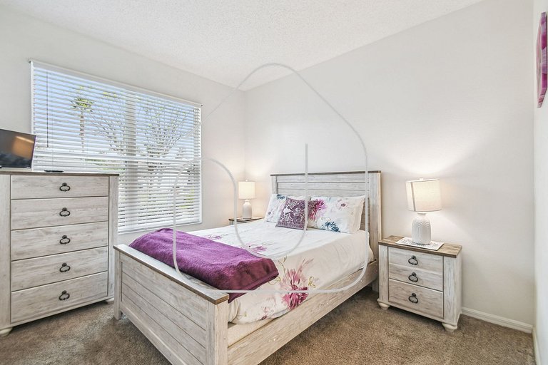 Home w/ Private Pool & Game Room - Near Disney!