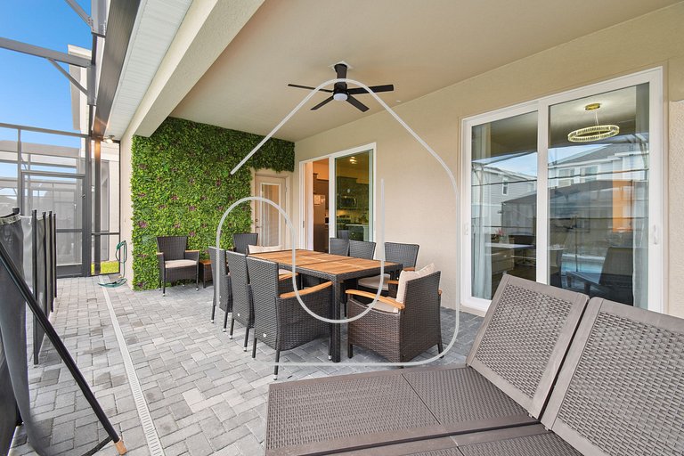 5 BD En-suites, Game Room, Pool, Sleeps 14, Disney