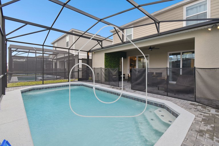 5 BD En-suites, Game Room, Pool, Sleeps 14, Disney